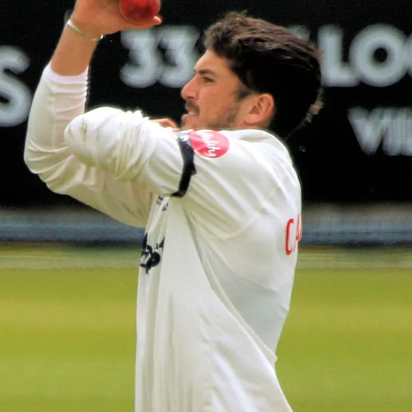 Kiran Carlson portrait in Glamorgan County Championship playing shirt