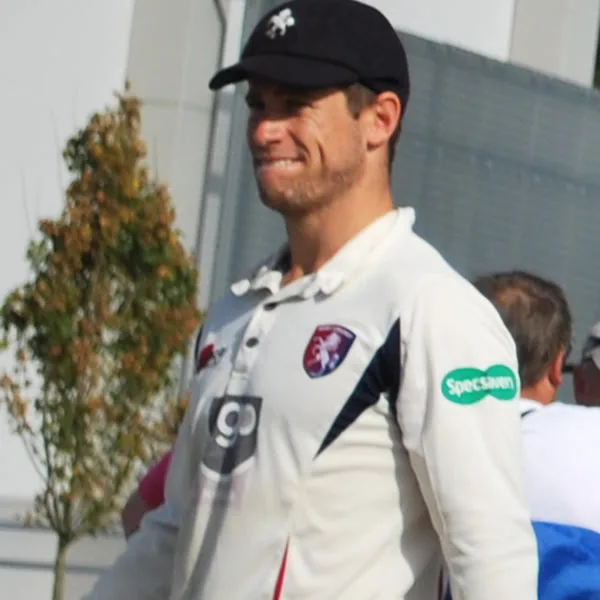 Sean Dickson portrait in Kent County Championship playing shirt and cap