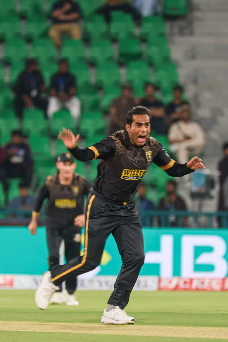 Akif Javed portrait in Official Hyderabad Kingsmen HBL PSL 11 playing shirt