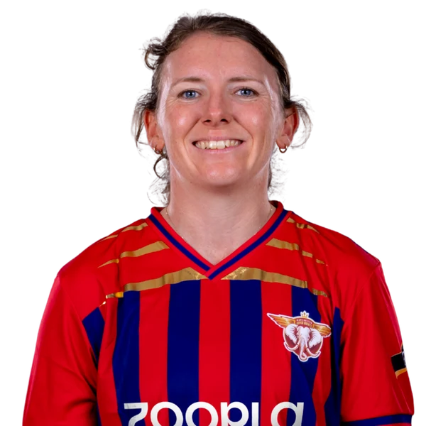 Beth Langston portrait in Official Manchester Super Giants 2026 squad shirt