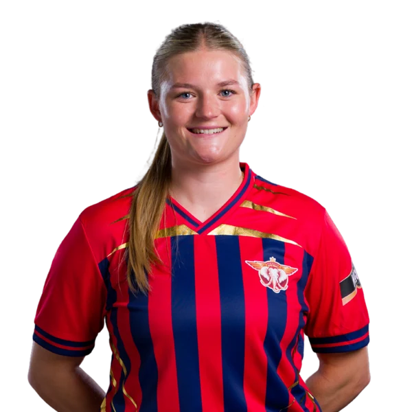 Ryana MacDonald-Gay portrait in Official Manchester Super Giants 2026 squad shirt