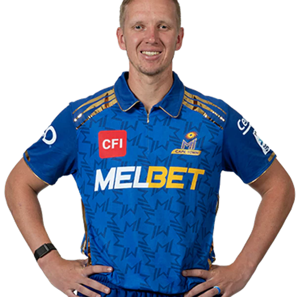 Tiaan van Vuuren portrait in Official MI Cape Town Season 5 squad shirt
