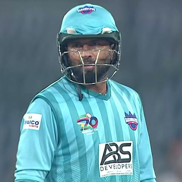 Mohammad Faizan Zafar portrait in Bahawalpur National T20 Cup shirt