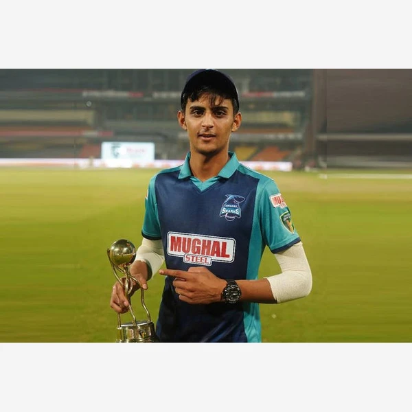 Saad Masood portrait in Verified professional cricket playing shirt