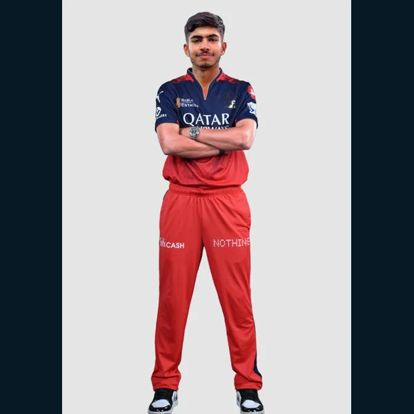 Vihaan Malhotra portrait in Verified professional cricket playing shirt