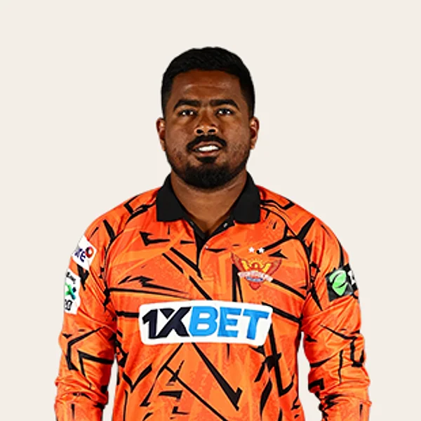 Tharindu Rathnayake portrait in Official Sunrisers Eastern Cape squad shirt