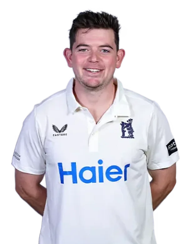 Ethan Bamber portrait in Official Warwickshire men's squad shirt