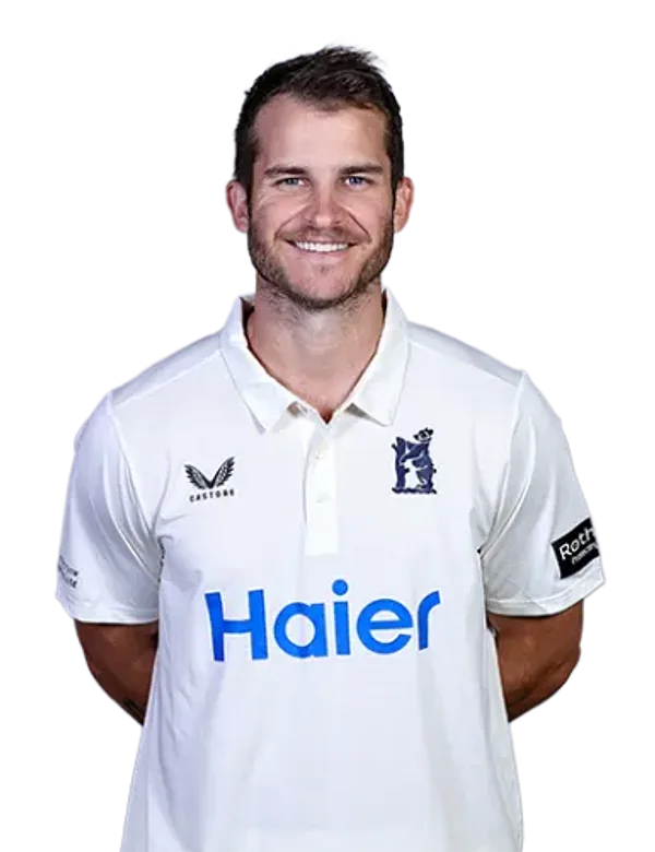 Sam Hain portrait in Official Warwickshire men's squad shirt